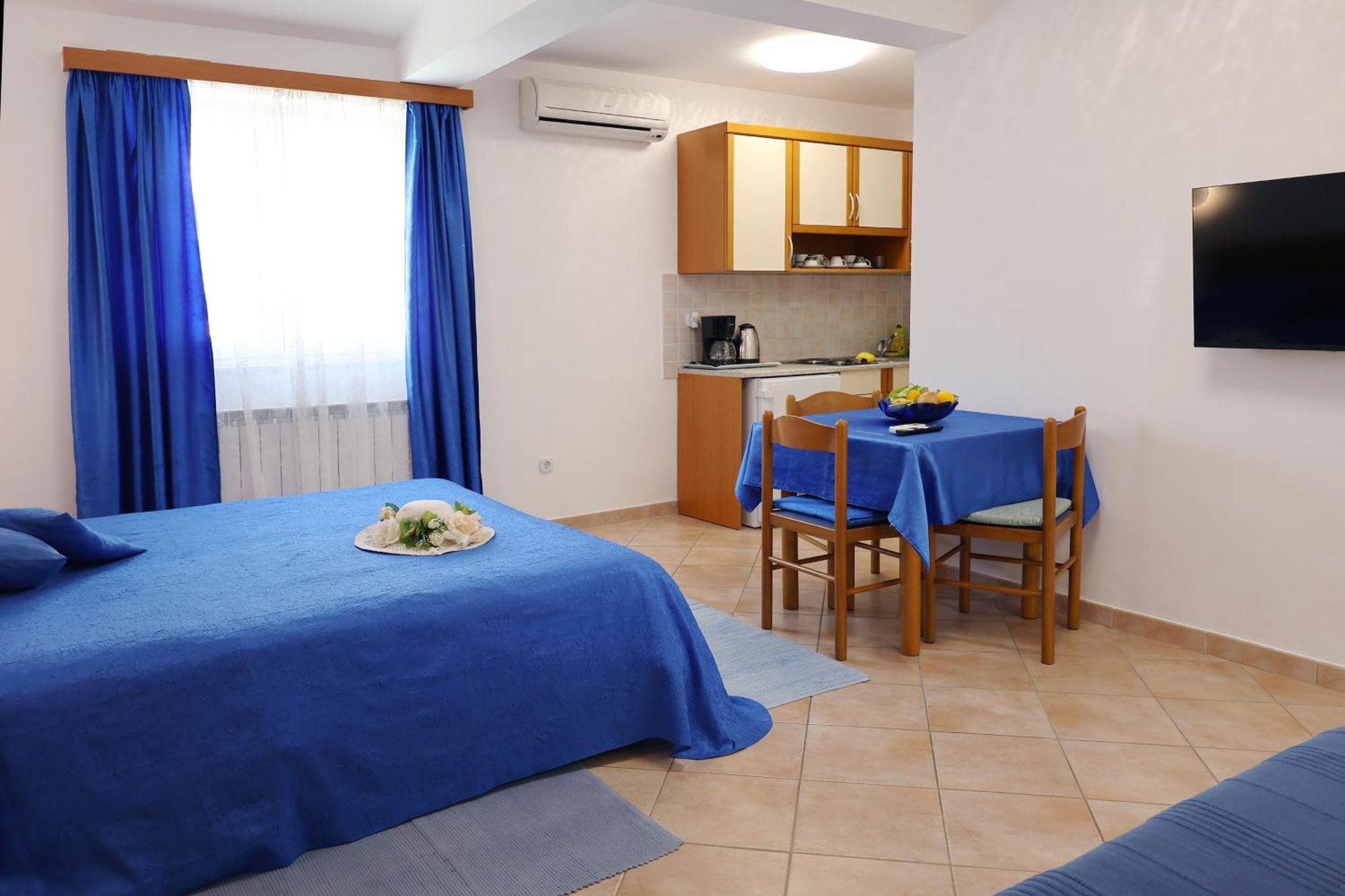 House Maric Apartment Porec Exterior photo