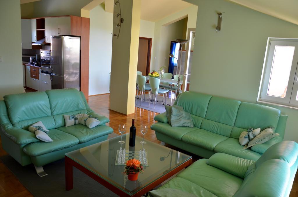 House Maric Apartment Porec Exterior photo